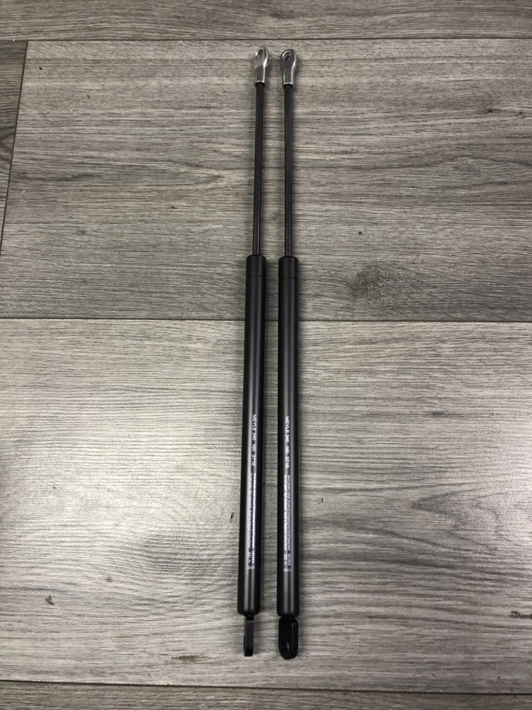 BMW E28 Hood strut 51231927129 Ivo Christov BMW E28 specialist