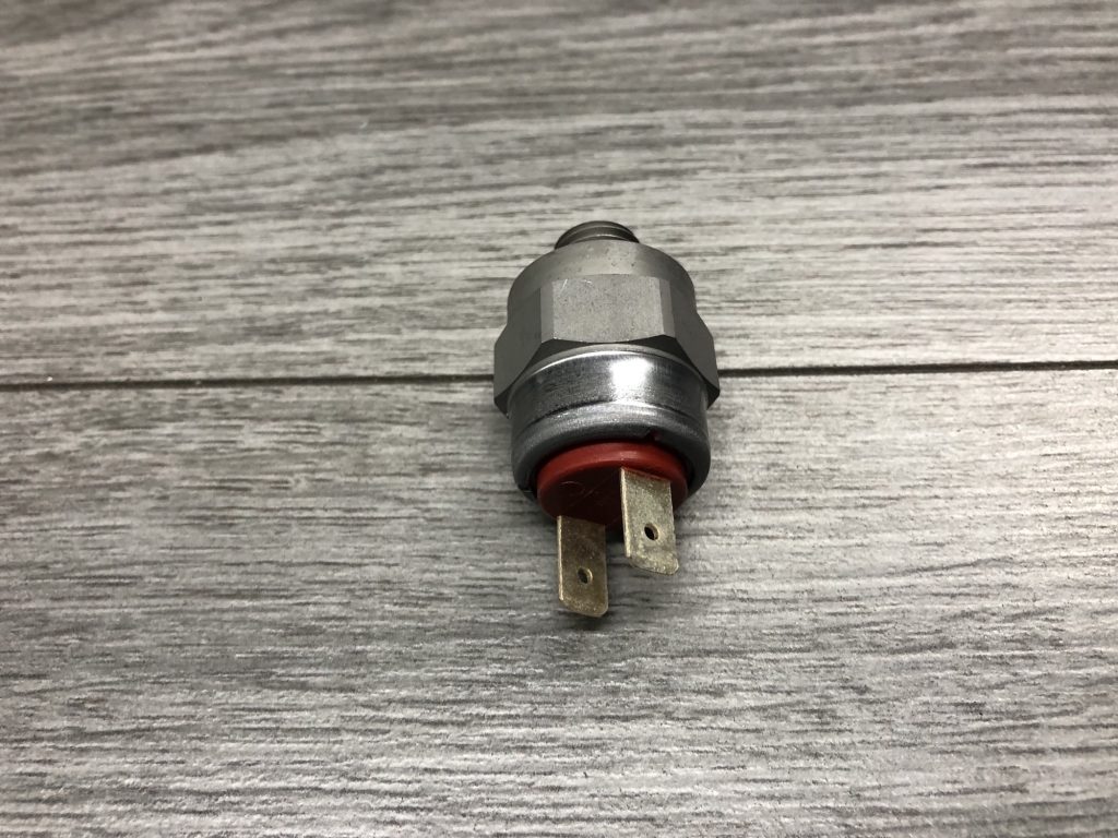 BMW Brake pressure differential switch E23 E24 E28 E30 E31 E32 E34 34331150922 Ivo Christov