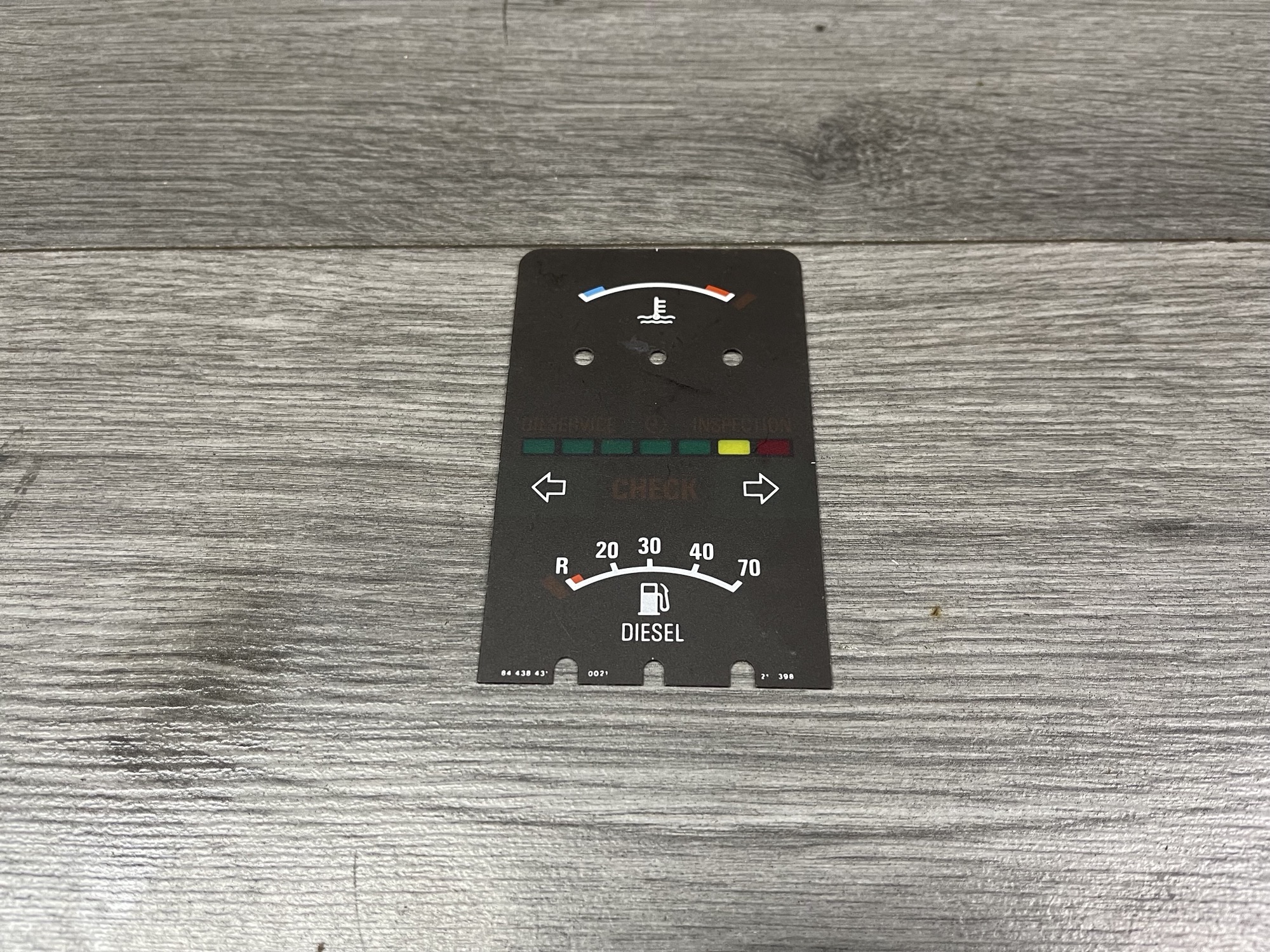 BMW E24 E28 Gauge cluster center panel for type 2 models 62131376643