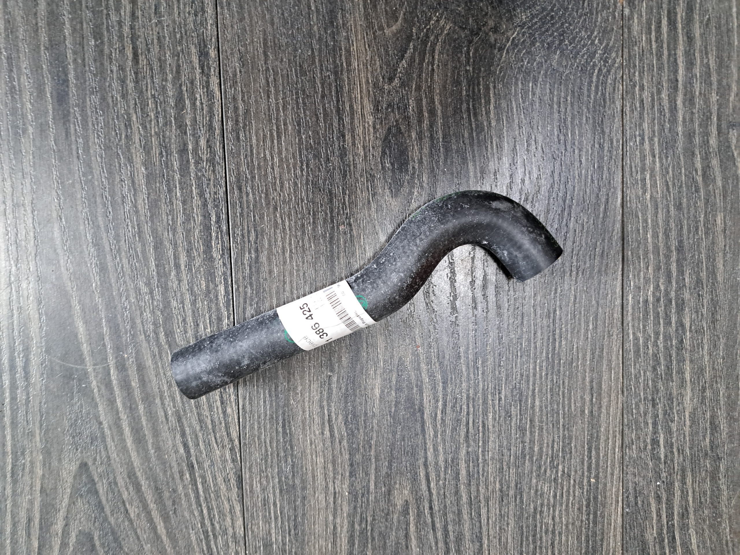 BMW E30 324d 324td Hose inlet 64211386425
