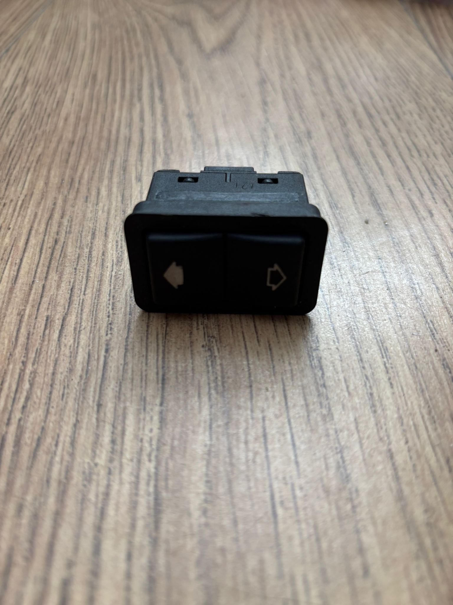 BMW E38 Switch window lifter 61318368974