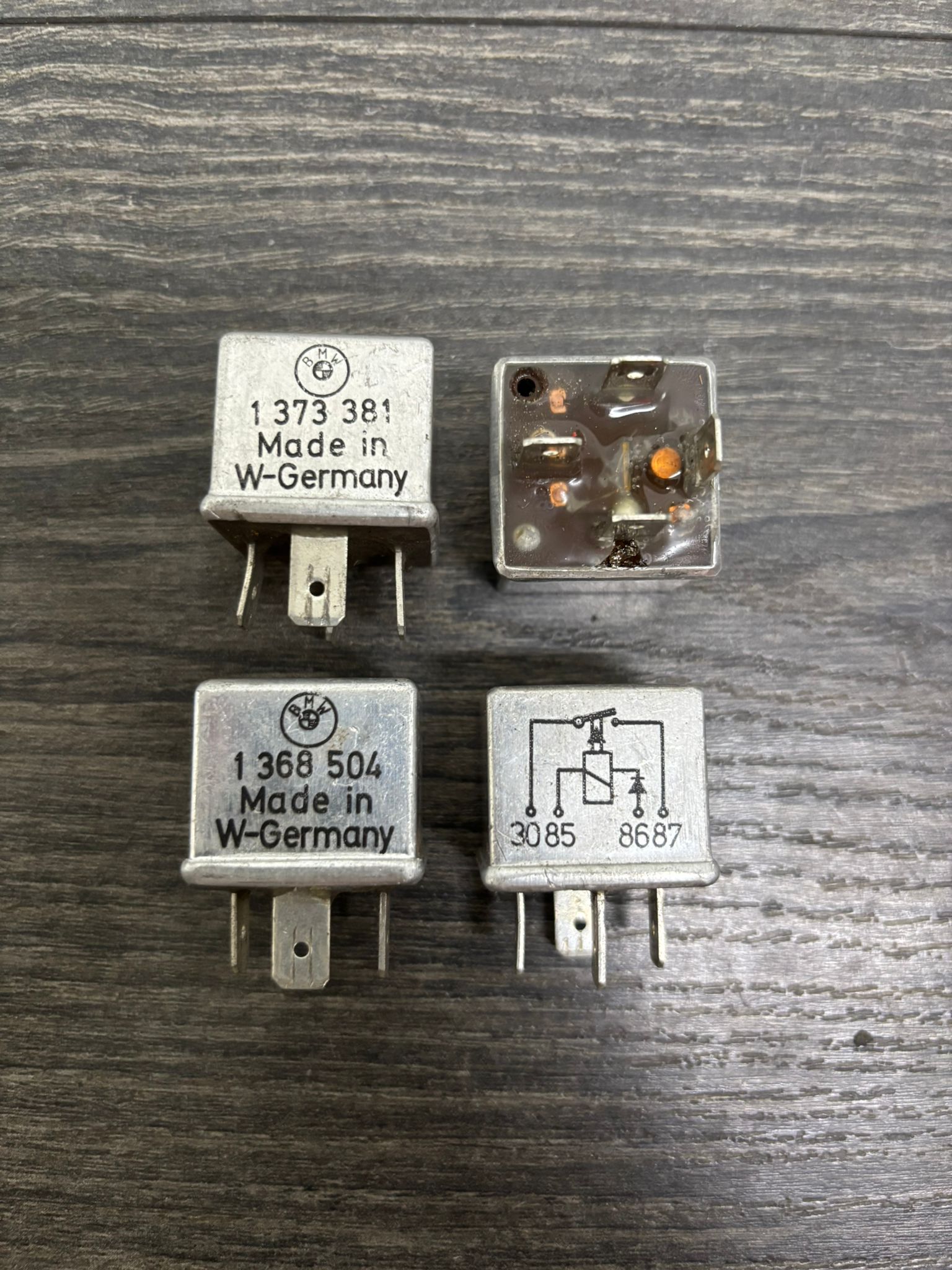 BMW E28, E24, E23 Diode relay 61311373381, 61311368504, 61311380014